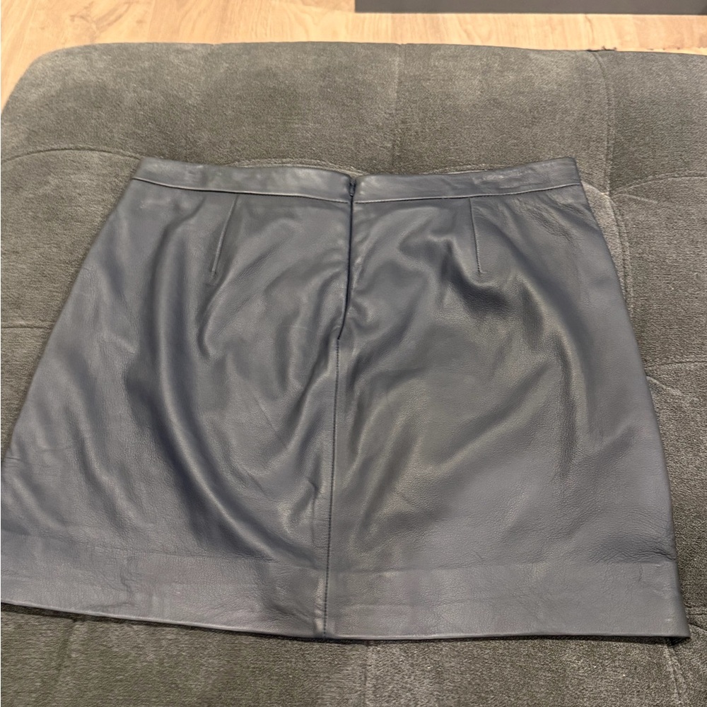 J.Crew 100% Leather Black Mini Skirt Pockets Size 10 - Picture 8 of 8